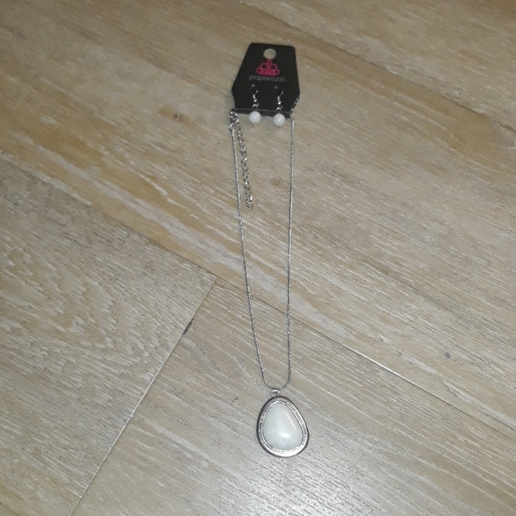 Paparazzi necklace